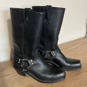 Frye Harness 12R Women’s Boot